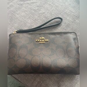 Coach Signature Black and Brown Wristlet